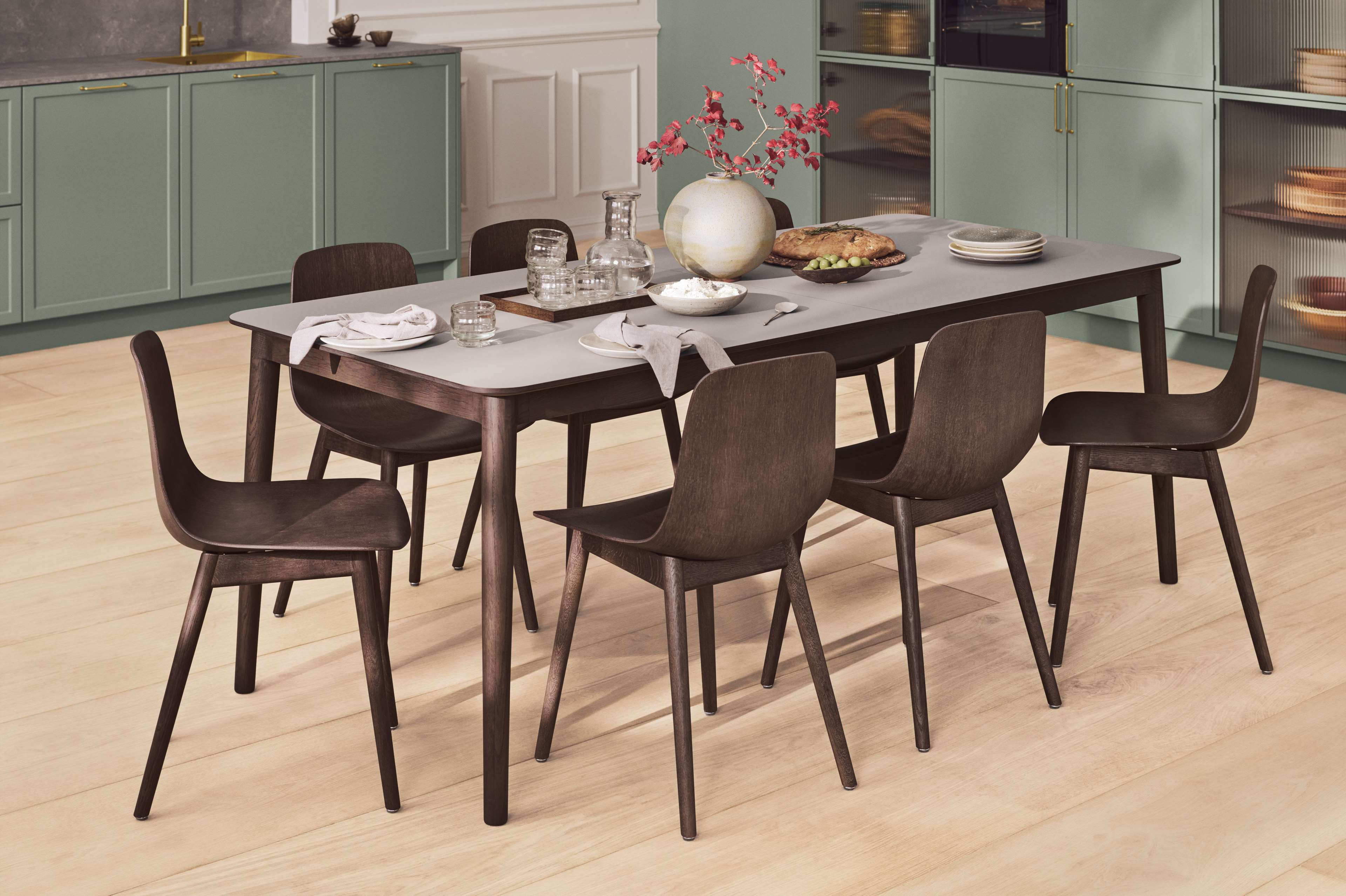 Kvik T01 Dining table 150x90cm Dark oak/London grey